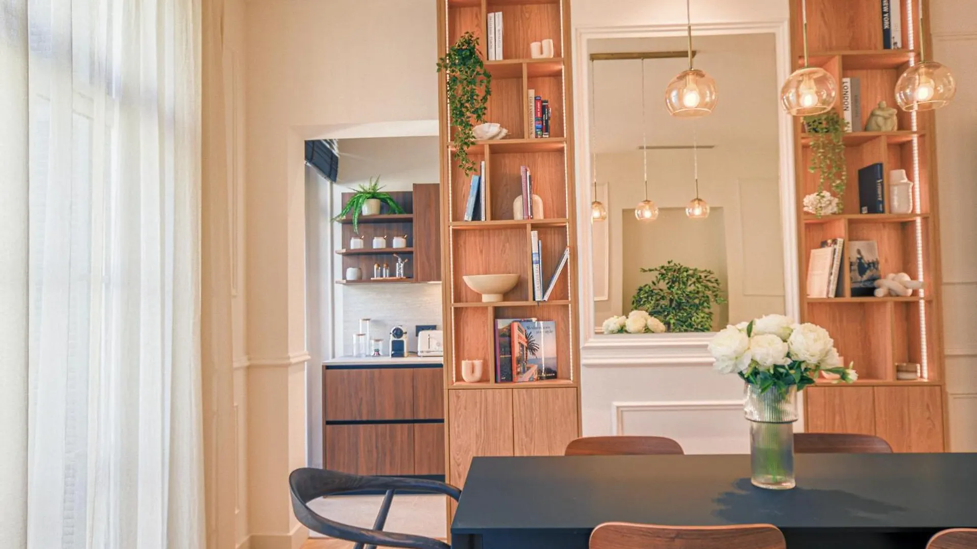 Meynadier 12B Cannes Apartment