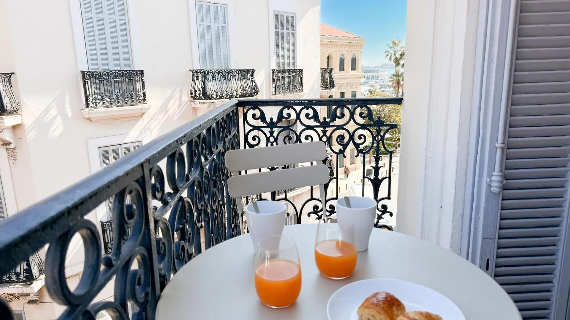 Meynadier 12B Cannes Apartment