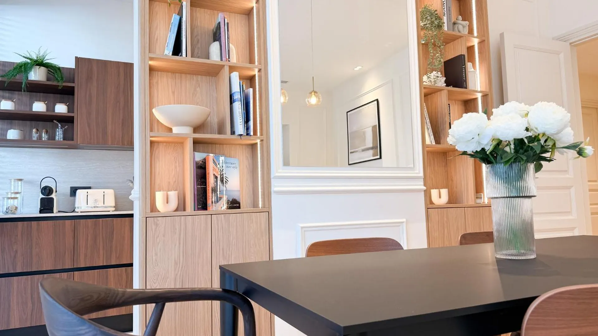 Meynadier 12B Cannes Apartment